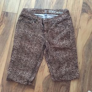 Leopard print skinny jeans